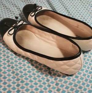 White and black flats w/ cute bow